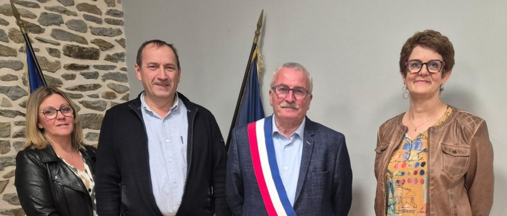 Photo du Maire et de ses Adjoints